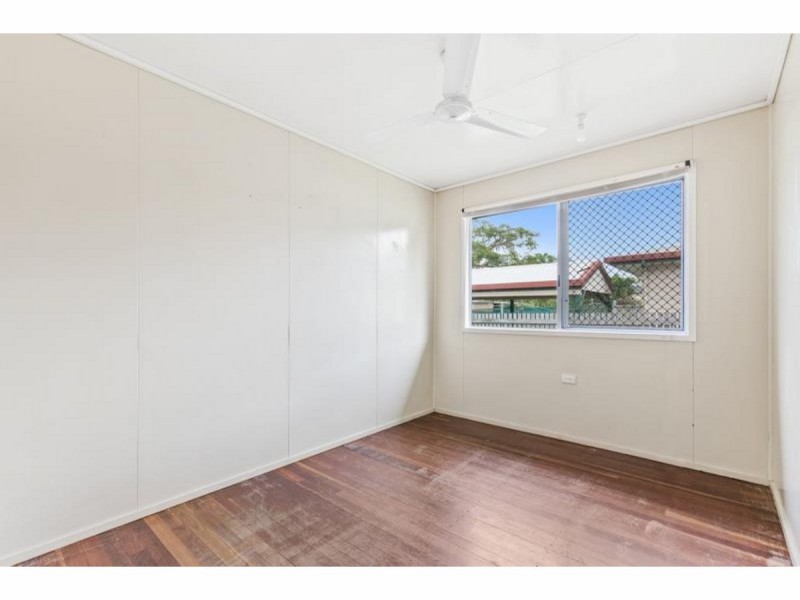 123 Sisley Street, Koongal QLD 4701